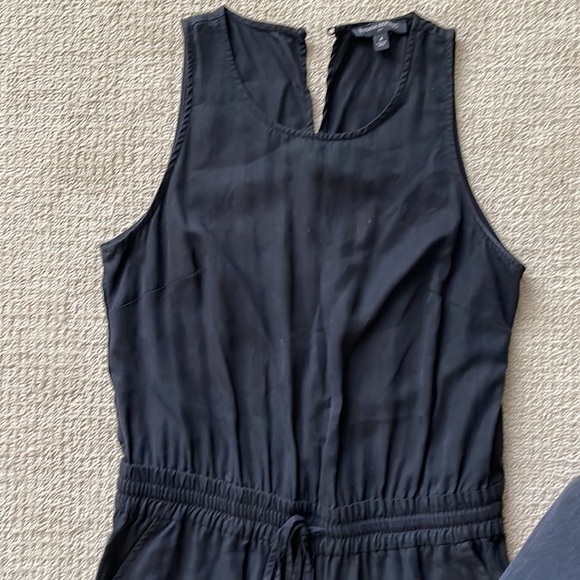 Black banana republic drawstring waist jumpsuit. - Picture 7 of 8